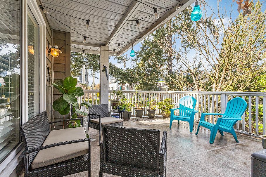 205 1518 Bowser Avenue North Vancouver, BC - 18