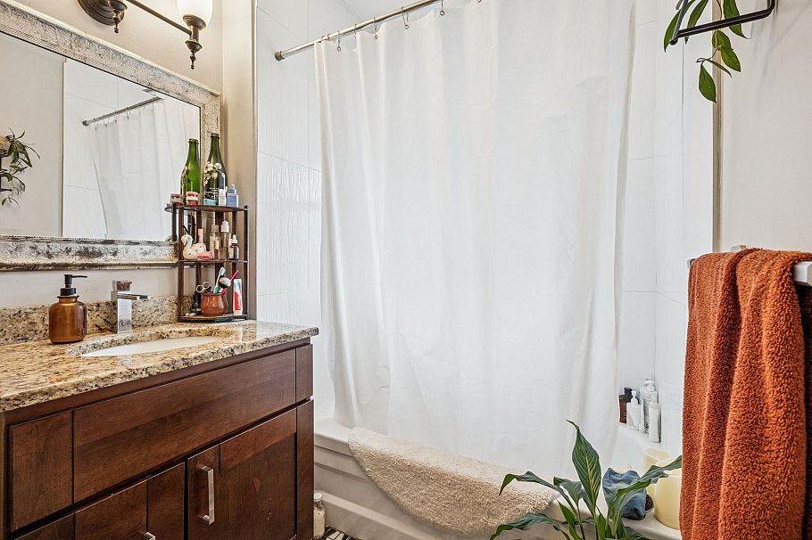 2148 2150 Ferndale Street Vancouver, BC - 16