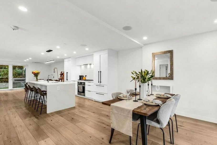 102 649 E 3rd Street North Vancouver, BC - 4