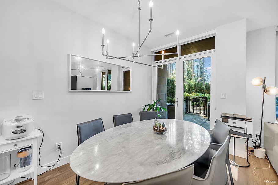 TH-5 5410 Shortcut Road Vancouver, BC - 9