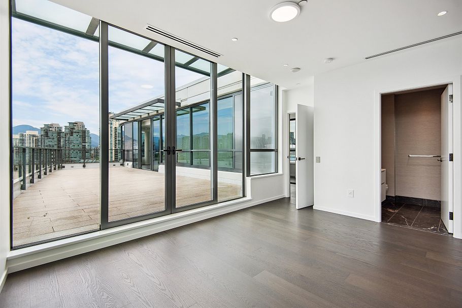 1202 1678 Pullman Porter Street Vancouver, BC - 17