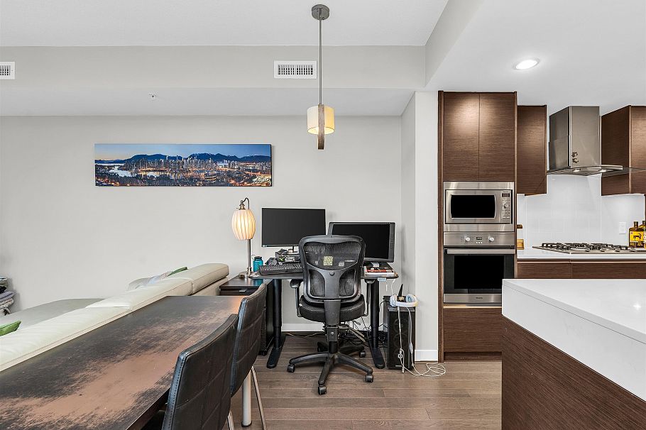 511 508 W 29th Avenue Vancouver, BC - 11