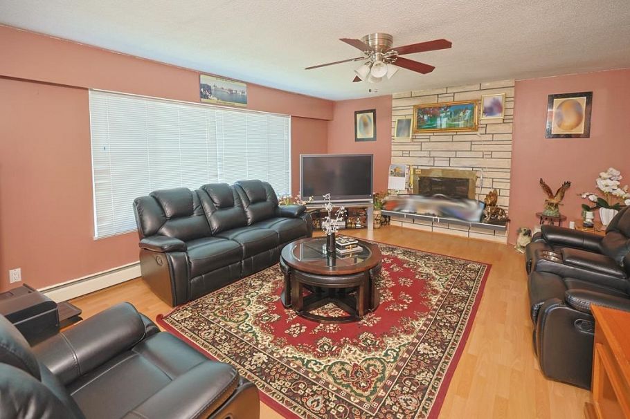 7310 Gladstone Street Vancouver, BC - 2