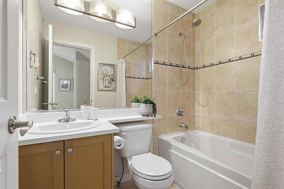 1737 Frances Street Vancouver, BC - 22