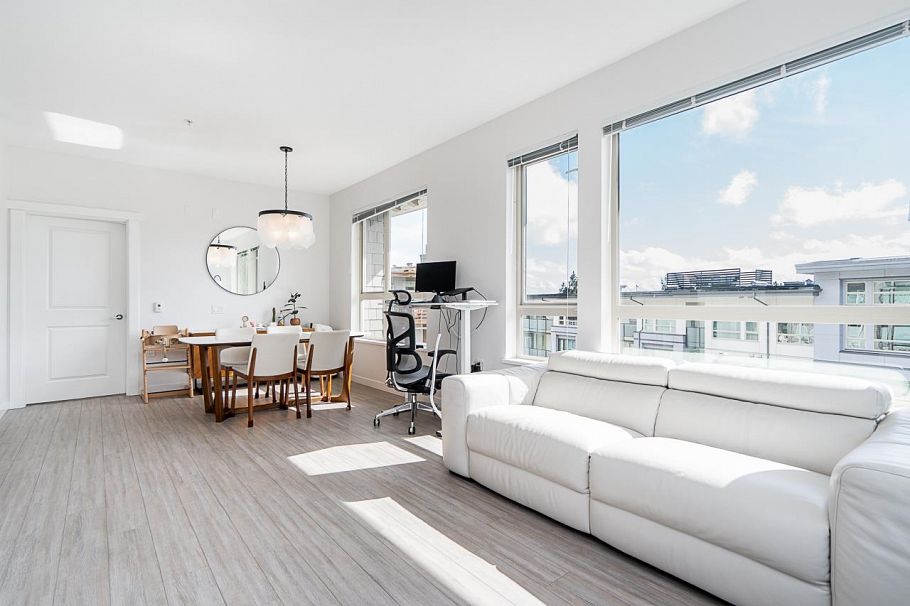 506 2663 Library Lane North Vancouver, BC - 6