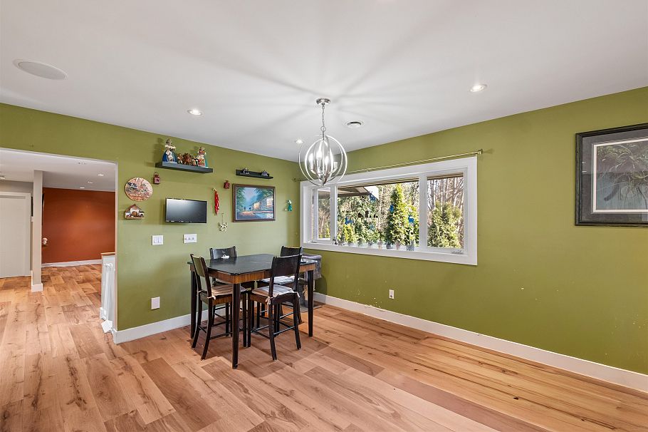 1329 Appin Road North Vancouver, BC - 6