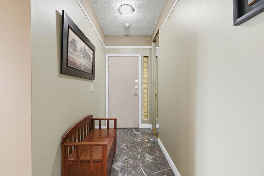 19C 6128 Patterson Avenue Burnaby, BC - 30