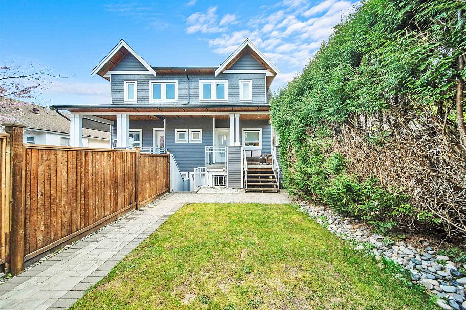 945 E 20th Avenue Vancouver, BC - 36