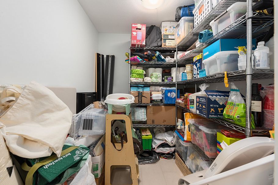 319 W 59th Avenue Vancouver, BC - 28