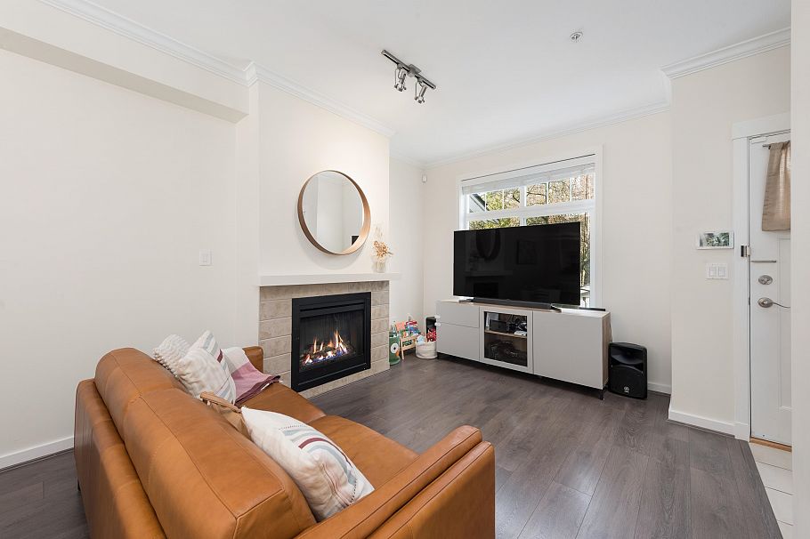 319 W 59th Avenue Vancouver, BC - 7