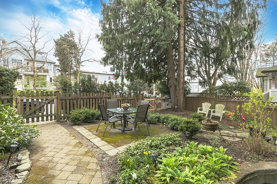 1737 Frances Street Vancouver, BC - 33