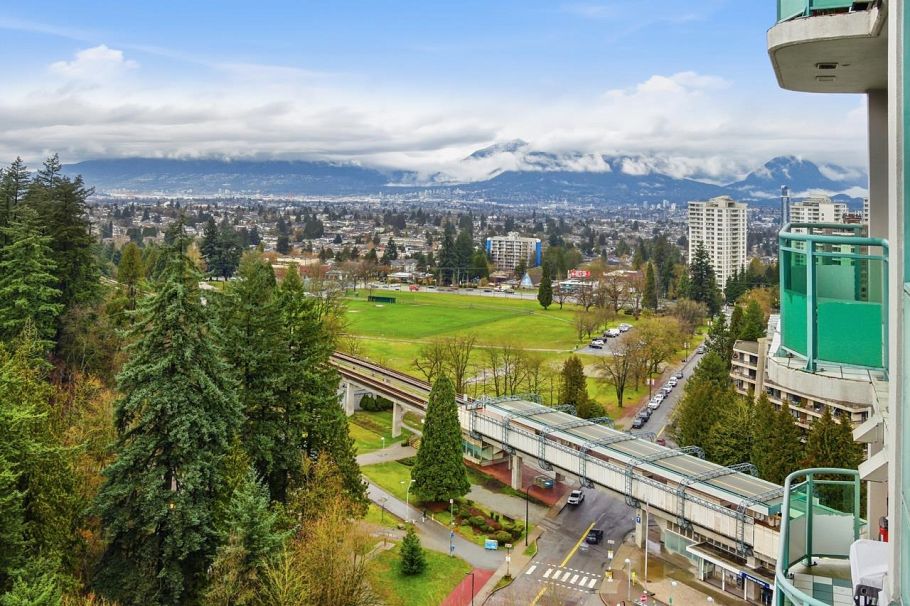 19C 6128 Patterson Avenue Burnaby, BC - 16