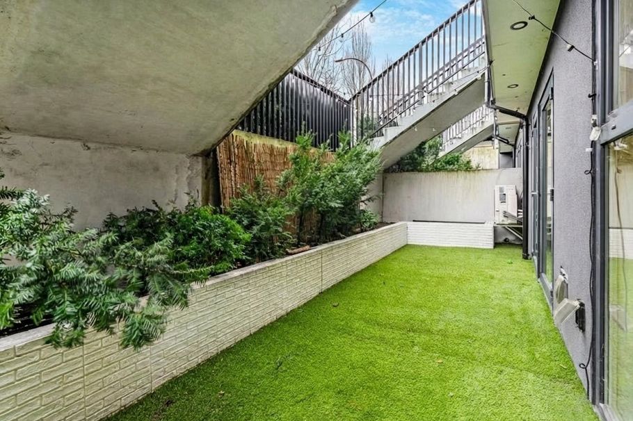 102 649 E 3rd Street North Vancouver, BC - 31