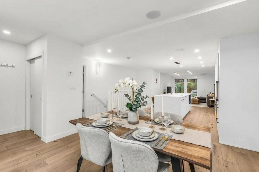 102 649 E 3rd Street North Vancouver, BC - 5