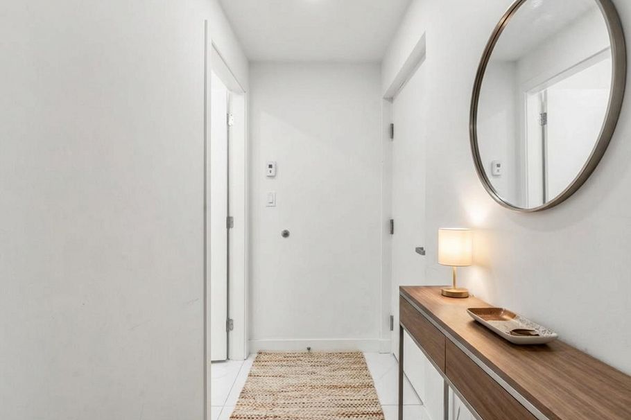 102 649 E 3rd Street North Vancouver, BC - 30