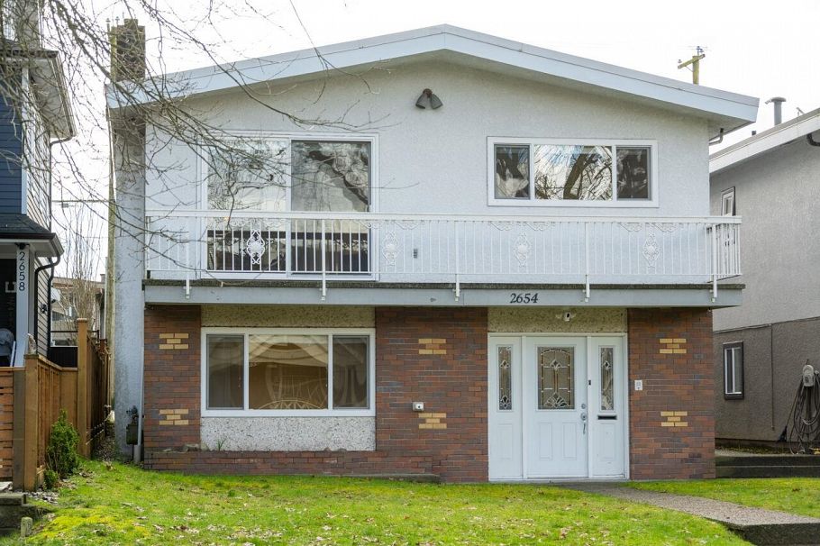 2654 Oxford Street Vancouver, BC - 4