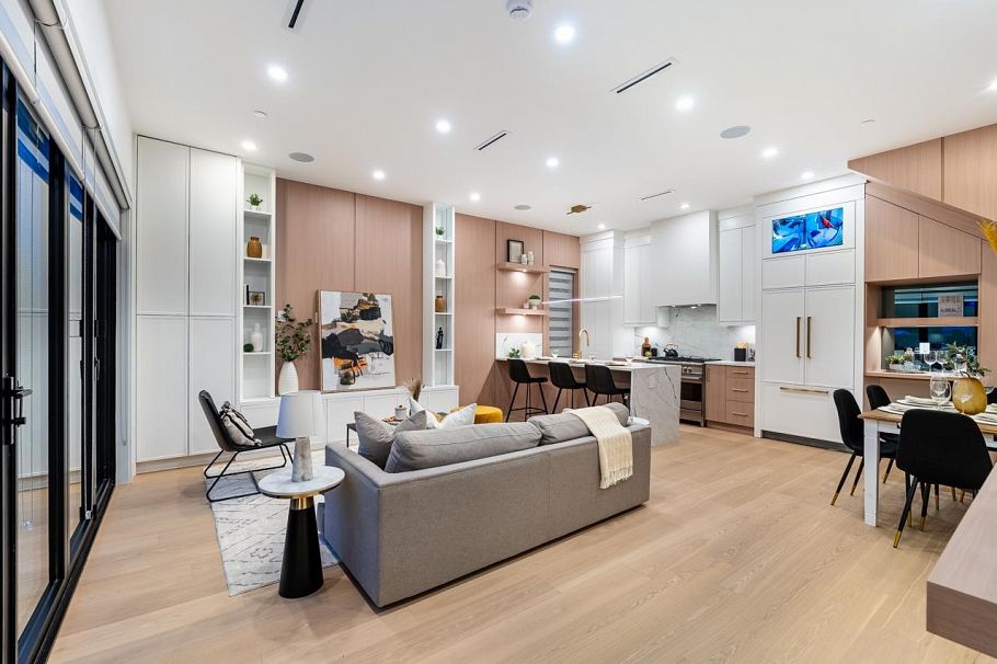 1 5355 Inverness Street Vancouver, BC - 11