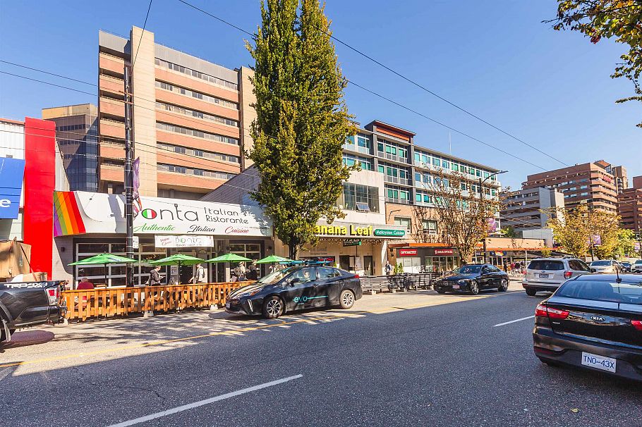 2404 1188 Howe Street Vancouver, BC - 23