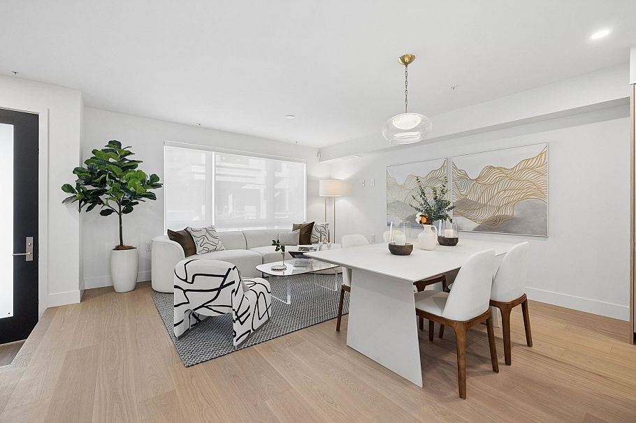 122 578 W 24 Avenue Vancouver, BC - 3