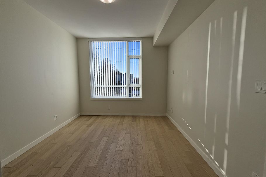 317 2033 W 10th Avenue Vancouver, BC - 5