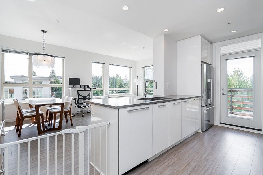 506 2663 Library Lane North Vancouver, BC - 15