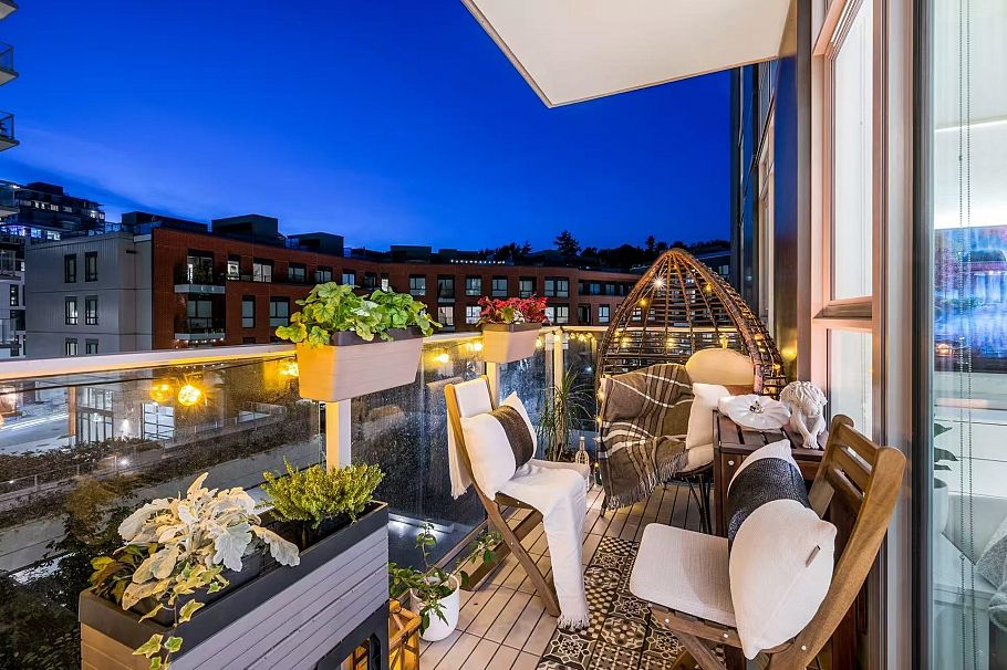 411 3581 E Kent Avenue North Vancouver, BC - 20