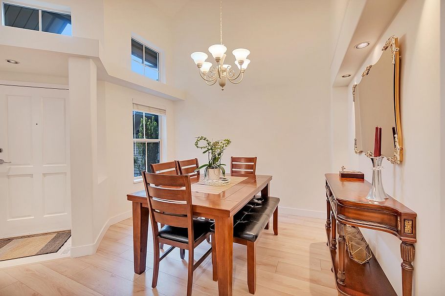 18 1550 Larkhall Crescent North Vancouver, BC - 12