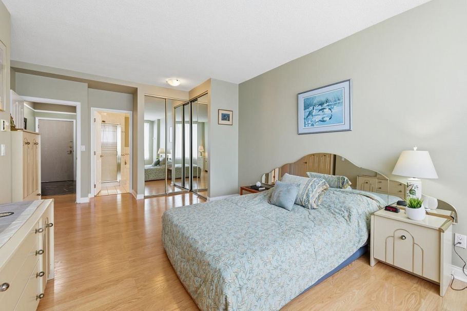 19C 6128 Patterson Avenue Burnaby, BC - 23