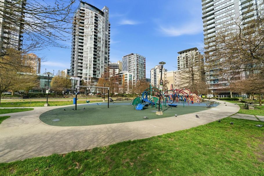 1707 1082 Seymour Street Vancouver, BC - 23