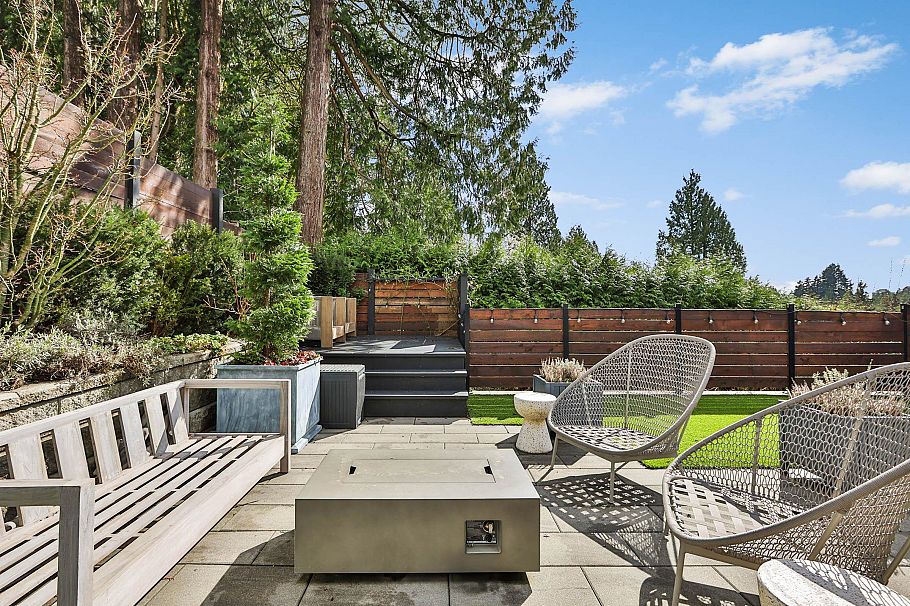 1725 Peters Road North Vancouver, BC - 20