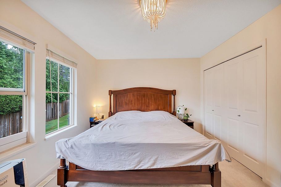 18 1550 Larkhall Crescent North Vancouver, BC - 32