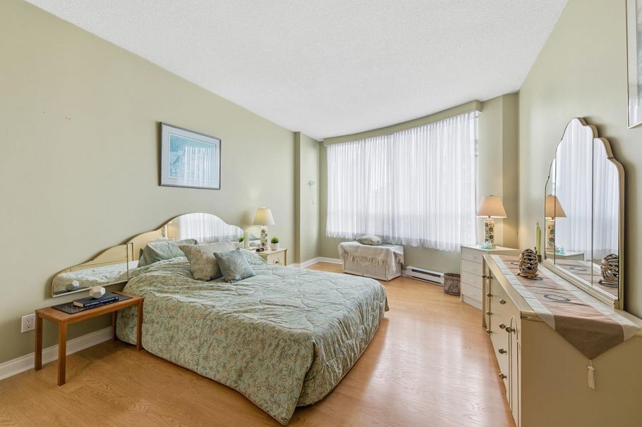 19C 6128 Patterson Avenue Burnaby, BC - 20