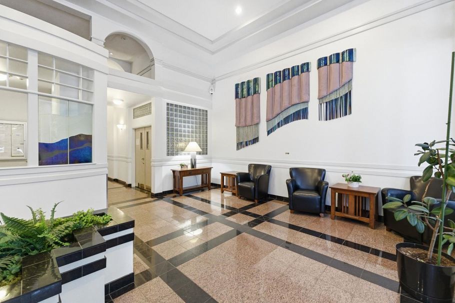 19C 6128 Patterson Avenue Burnaby, BC - 37