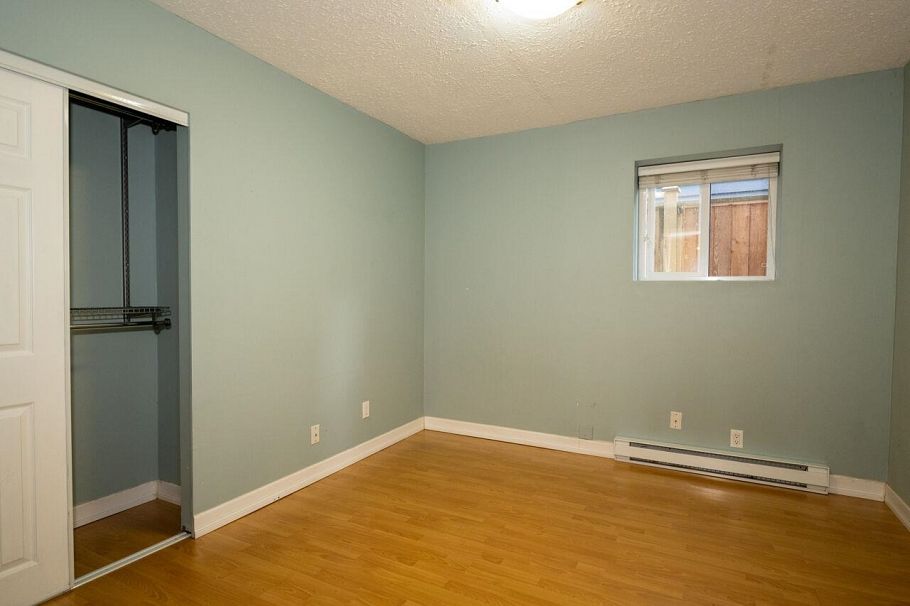 2654 Oxford Street Vancouver, BC - 20