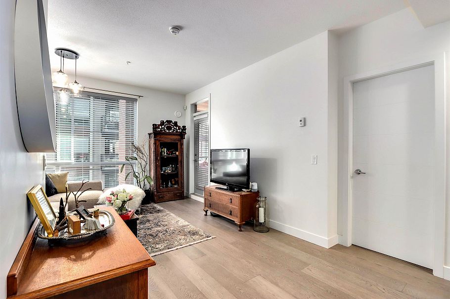 320 723 W 3rd Street North Vancouver, BC - 5