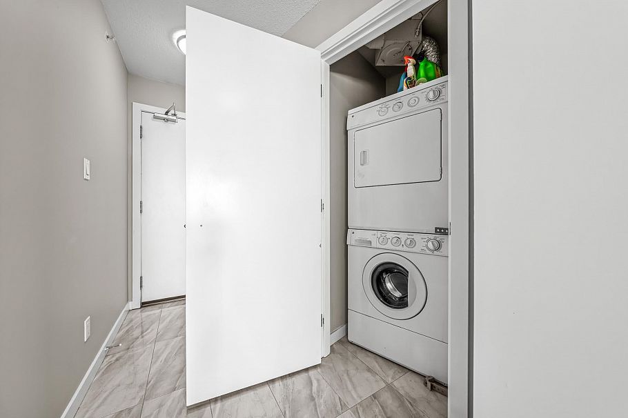 2504 833 Seymour Street Vancouver, BC - 17