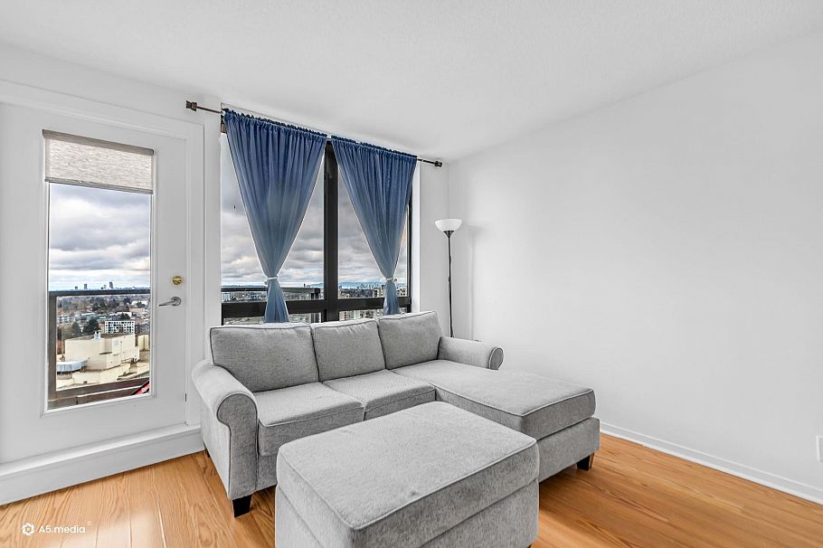 2508 3663 Crowley Drive Vancouver, BC - 4