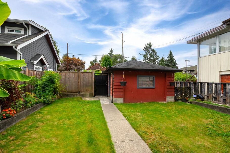 2466 Eton Street Vancouver, BC - 29