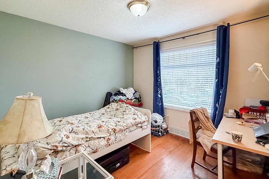 1939 E 39th Avenue Vancouver, BC - 12