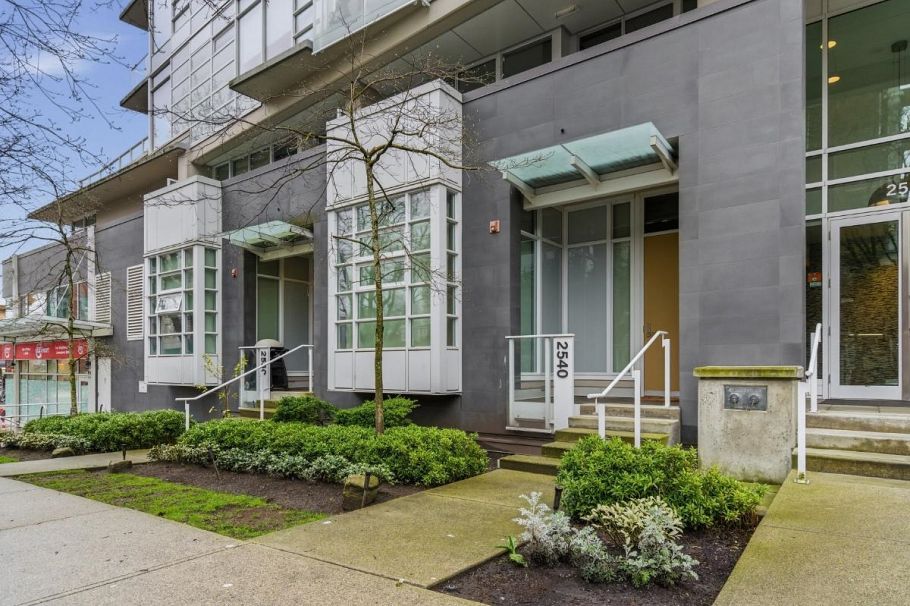 2540 Spruce Street Vancouver, BC - 26