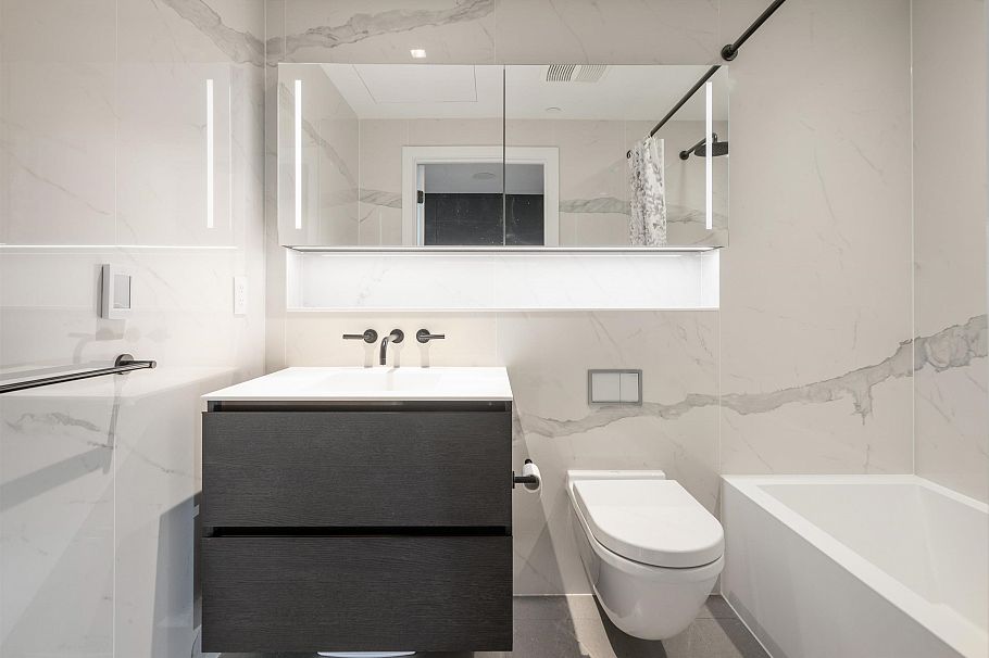 17F 620 CARDERO STREET, Vancouver BC V6G 0C7 Vancouver, BC - 9