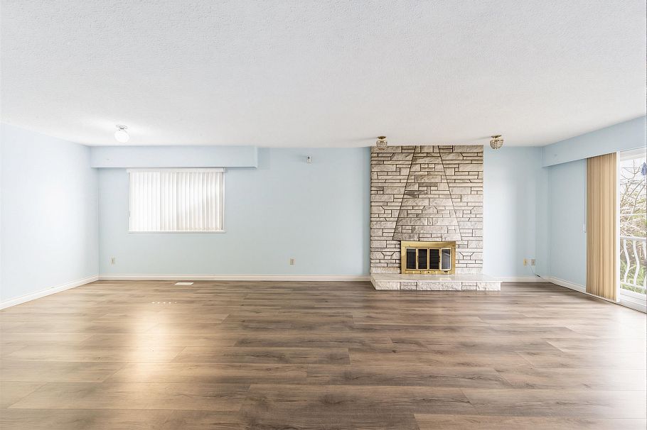 3206 Adanac Street Vancouver, BC - 6