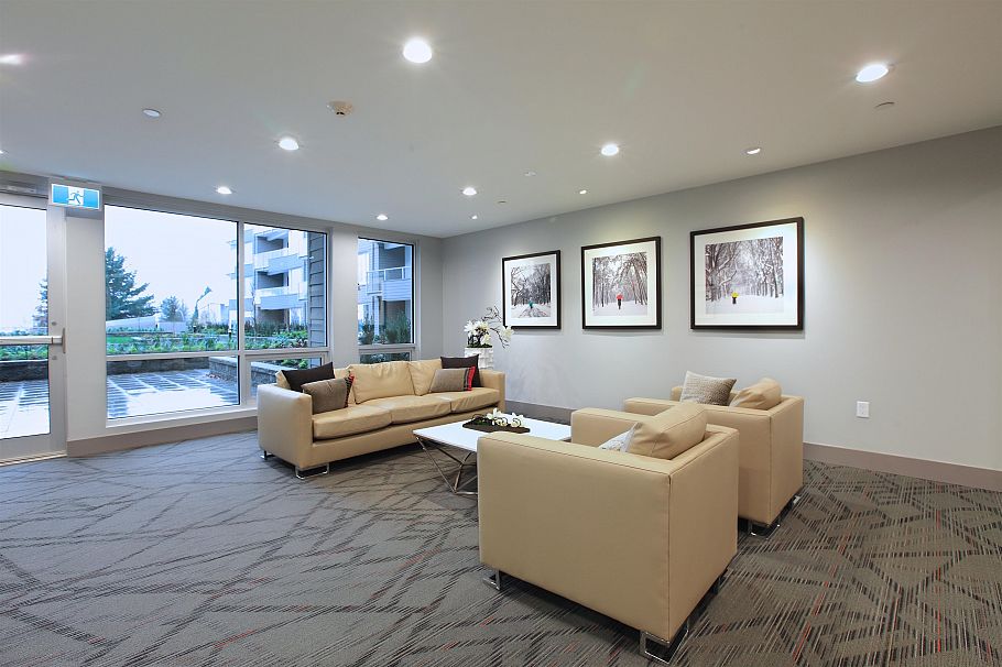 319 255 W 1st Street North Vancouver, BC - 25