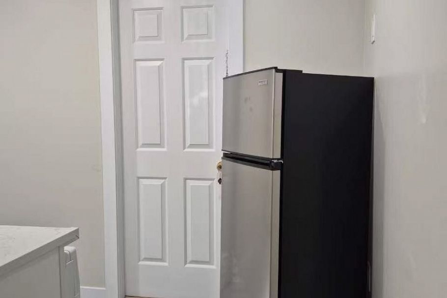 3850 FIR STREET, Burnaby BC V5G 2A7 Burnaby, BC - 3