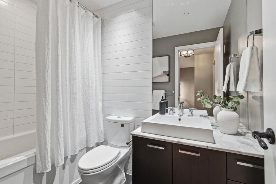 2540 Spruce Street Vancouver, BC - 22