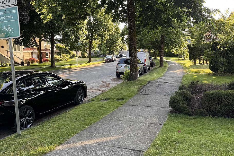 2511 Upland Drive Vancouver, BC - 26