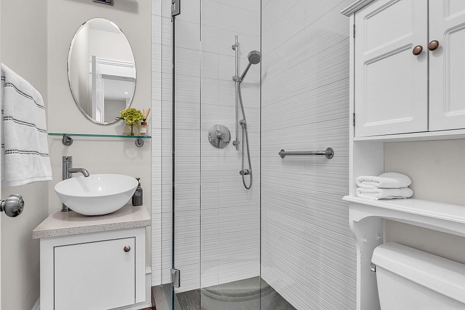 4446 Quebec Street Vancouver, BC - 12