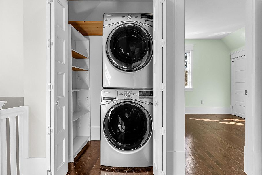 4446 Quebec Street Vancouver, BC - 23