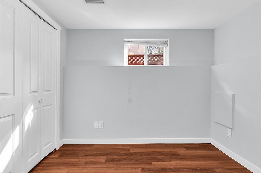 4446 Quebec Street Vancouver, BC - 26