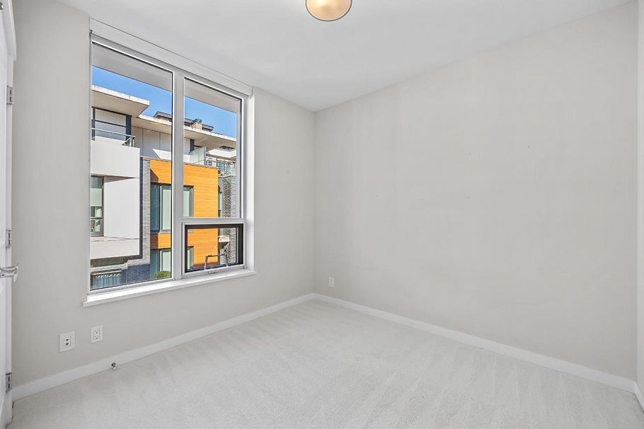 7 3483 Ross Drive Vancouver, BC - 9